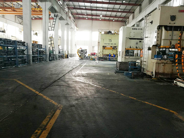 車(chē)間倉(cāng)儲(chǔ)