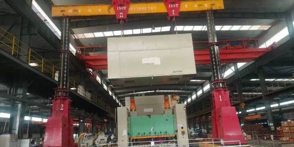 專業(yè)的重型設(shè)備吊裝公司選擇上海屹星機(jī)電